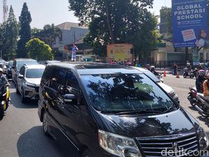 Jalan Dago Dibuka Lagi Usai Dilintasi Peserta Karnaval WJF 2023