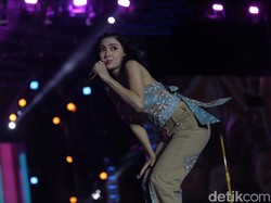Wika Bergoyang, Penonton Bersorak, WJF 2023 Berdangdut Ria