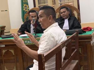 Tudingan Keras AKBP Achiruddin Sebut Kasus Gudang Solar Direkayasa Polisi Tudingan Keras AKBP Achiruddin Sebut Kasus Gudang Solar Direkayasa Polisi