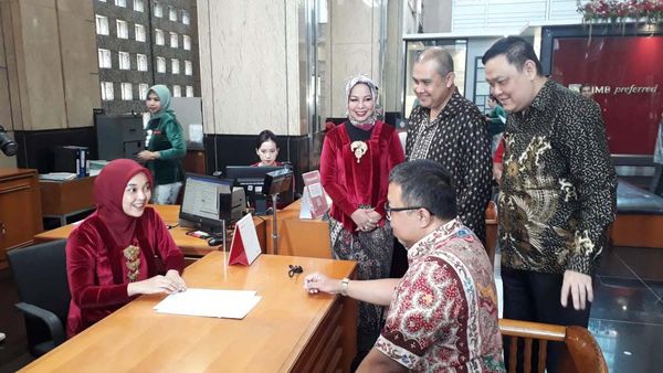 CIMB Niaga Apresiasi Nasabah di Harpelnas 2023