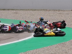 Crash Horror MotoGP Catalunya: Kondisi Bastianini Ternyata Lebih Parah dari Bagnaia
