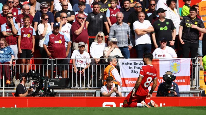 Soccer Football - England - Premier League - Liverpool v Aston Villa - Anfield, Liverpool, Britain - September 3, 2023 Liverpools Dominik Szoboszlai celebrates scoring their first goal REUTERS/Molly Darlington EDITORIAL USE ONLY. No use with unauthorized audio, video, data, fixture lists, club/league logos or live services. Online in-match use limited to 75 images, no video emulation. No use in betting, games or single club /league/player publications.  Please contact your account representative for further details.