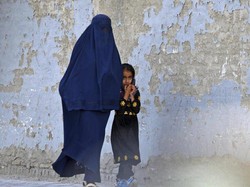 Prancis Evakuasi 5 Wanita Afghanistan yang Terancam oleh Taliban
