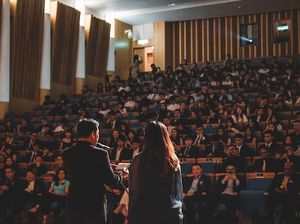 Cara Membuat Pidato Perpisahan Kelas 6 dan Contohnya Cara Membuat Pidato Perpisahan Kelas 6 dan Contohnya