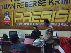Viral Bang Jago di Bantaeng Ngamuk Tanpa Sebab-Ancam Warga Pakai Badik Viral Bang Jago di Bantaeng Ngamuk Tanpa Sebab-Ancam Warga Pakai Badik
