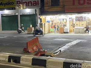 Bahaya! Besi Penyambung Underpass Dewi Sartika Depok Ini Rusak Bahaya! Besi Penyambung Underpass Dewi Sartika Depok Ini Rusak