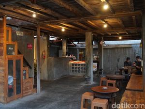 Siku Kopi, Urban Vintage Coffee Shop di Tengah Kota Denpasar