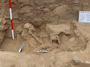 Makam dan Mumi dari Suku Kanibal Wari Ditemukan!