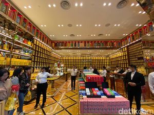 Butik Teh Mewah Ini Punya Ratusan Varian Teh yang Nikmat Butik Teh Mewah Ini Punya Ratusan Varian Teh yang Nikmat