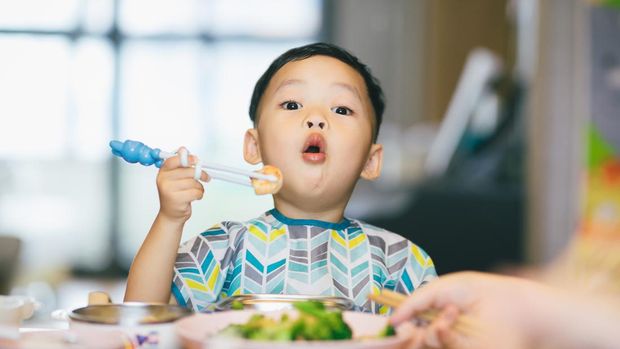 7 Makanan Bergizi untuk Anak agar Cepat Tinggi, Salah Satunya Telur