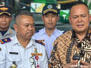 Sugeng Rahayu vs Eka, DPRD Jatim: Percuma Ngebut Kalau Benjut Sugeng Rahayu vs Eka, DPRD Jatim: Percuma Ngebut Kalau Benjut