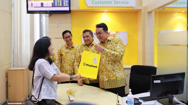 Direksi Turun Gunung Layani Nasabah di Harpelnas 2023