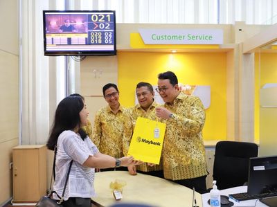 Direksi Turun Gunung Layani Nasabah di Harpelnas 2023