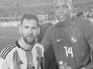 Bek Timnas Panama Jadi Sasaran Penembakan Brutal di Panama Bek Timnas Panama Jadi Sasaran Penembakan Brutal di Panama