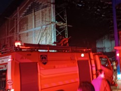 Gudang Pabrik Rokok di Kepanjen Malang Terbakar