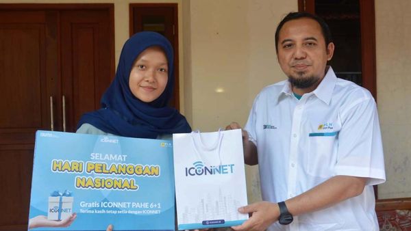 Hari Pelanggan Nasional, Direksi PLN ICON Plus Sapa Pelanggan Setia