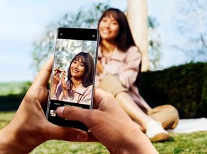 Gambar Super Jernih Berkat Kamera Telefoto Periskop OPPO Reno10 Series Gambar Super Jernih Berkat Kamera Telefoto Periskop OPPO Reno10 Series