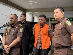 Modus Pegawai Bank di Jayapura Tilap Dana 10 Nasabah untuk Main Judi Online