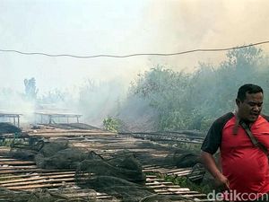 Lahan Sentra Pengasinan di Palabuhanratu Terbakar!