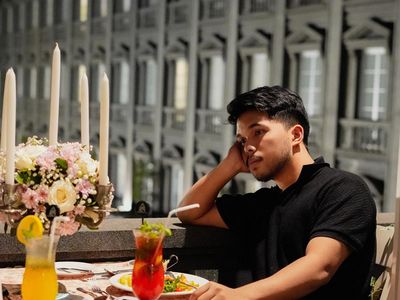 Keseruan Thariq Halilintar Saat Masak dan Traktir Sandiaga Uno Makan