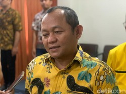 Sarmuji Sentil Elite PKB soal Janji Gratiskan BBM Jika Cak Imin Menang