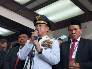 4 Pj Gubernur Purnawirawan TNI-Polri, Mendagri: Tak Dilarang Jadi ASN 4 Pj Gubernur Purnawirawan TNI-Polri, Mendagri: Tak Dilarang Jadi ASN