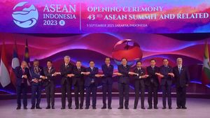 Momen Jokowi Resmi Buka KTT ke-43 ASEAN Jakarta