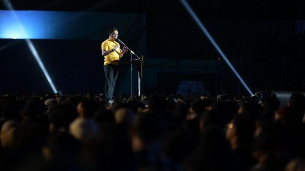 Momen Ridwan Kamil dan Warga Antusias di West Java Festival 2023