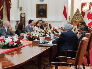 Momen Jokowi Terima Kunjungan PM Kanada Justin Trudeau di Istana
