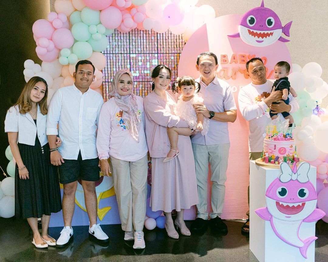 Pesta Ulang Tahun ke-2 Sarah Anak Ahok & Puput Nastiti Devi Pesta Ulang Tahun ke-2 Sarah Anak Ahok & Puput Nastiti Devi