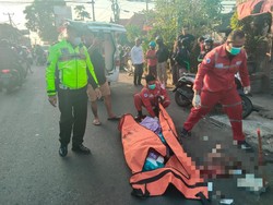 Polisi Buru Sopir Truk yang Lindas Pemotor hingga Tewas di Kerobokan