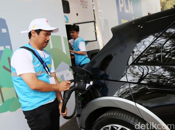 PLN Siapkan 74 SPKLU untuk KTT ASEAN