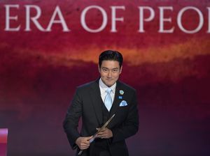 Potret Siwon Saat Beri Pesan untuk Pemimpin Negara di KTT ASEAN 2023 Potret Siwon Saat Beri Pesan untuk Pemimpin Negara di KTT ASEAN 2023