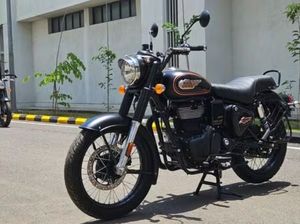 Ini Motor Baru Royal Enfield yang Bakal Meluncur di IIMS 2024, Harga Rp 31 Jutaan? Ini Motor Baru Royal Enfield yang Bakal Meluncur di IIMS 2024, Harga Rp 31 Jutaan?