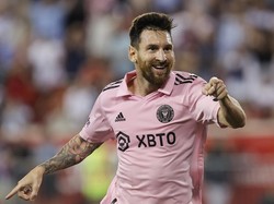 Messi Belum Mau Pikirkan Pensiun