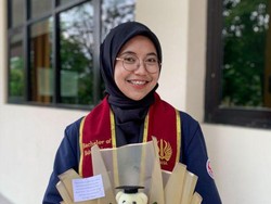 Belajar Bahasa Lewat Medsos, Mahasiswa Ini Lolos Beasiswa ke Tiongkok