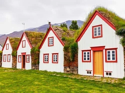 Alasan Warga Islandia Tinggal di Rumah Beratap Rumput