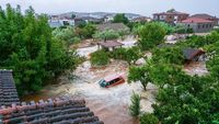 Banjir Dahsyat Terjang Yunani, 1 Orang Tewas Tertimpa Tembok Roboh