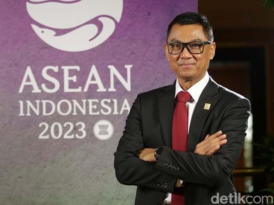 Bos PLN Beberkan Strategi Pangkas Emisi