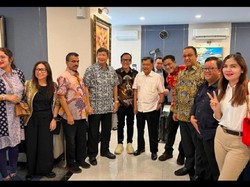 Budiman Sudjatmiko Jelaskan Foto Viral Bersama Hashim Bertemu JK-Anies