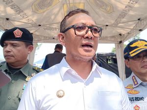 Bupati Bogor Larang Warga Bakar Sampah Usai Petani Tewas Saat Bakar Lahan