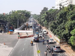 Jalan Raya Tanjung Barat Jaksel Ramai Lancar Pagi Ini