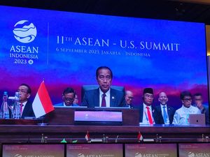 Jokowi di Depan Wapres AS: Asia Tenggara Urat Nadi Perdagangan di 2045