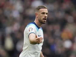 Ajax Incar Jordan Henderson