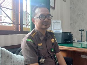 Kejari Tetapkan Dua Prajuru Desa Adat Tersangka Korupsi Dana BKK Kejari Tetapkan Dua Prajuru Desa Adat Tersangka Korupsi Dana BKK