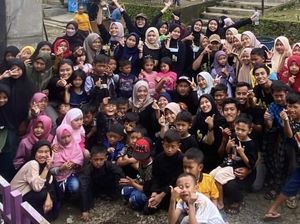 Langkah Kecil Arsa Surabaya Pulihkan Trauma Anak-anak Korban Bencana Langkah Kecil Arsa Surabaya Pulihkan Trauma Anak-anak Korban Bencana