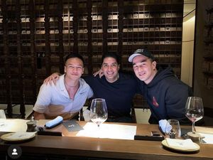 Keseruan Jefri Nichol Saat Makan Bareng Caitlin Halderman hingga Joe Taslim Keseruan Jefri Nichol Saat Makan Bareng Caitlin Halderman hingga Joe Taslim