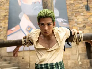 Wow! Mackenyu Kebanjiran Followers Usai Perankan Zoro One Piece
