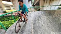 Memanfaatkan Waktu Senggang untuk Bermain Sepeda