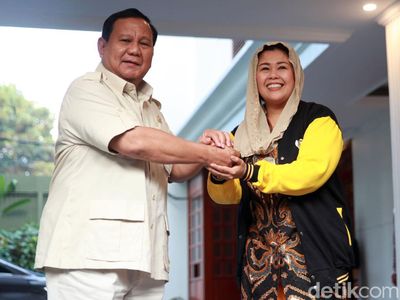 Semringah Prabowo-Yenny Wahid di Kertanegara